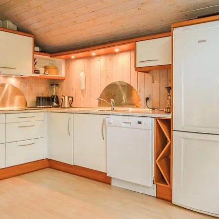 Four-bedroom In Løkken